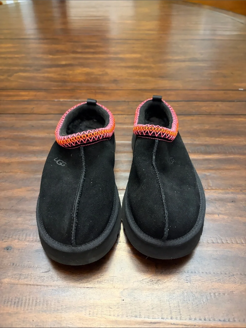 UGG Black Slippers Kids 5 SW